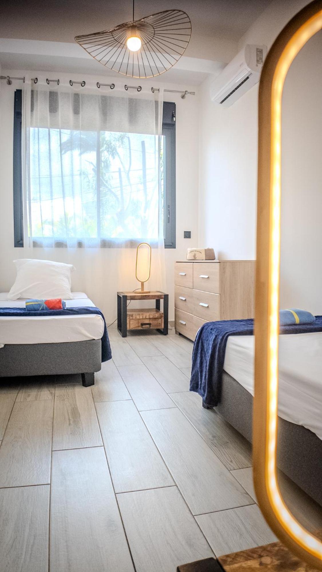 Les 3 Sables, Coco Apartment L'Etang-Sale Luaran gambar